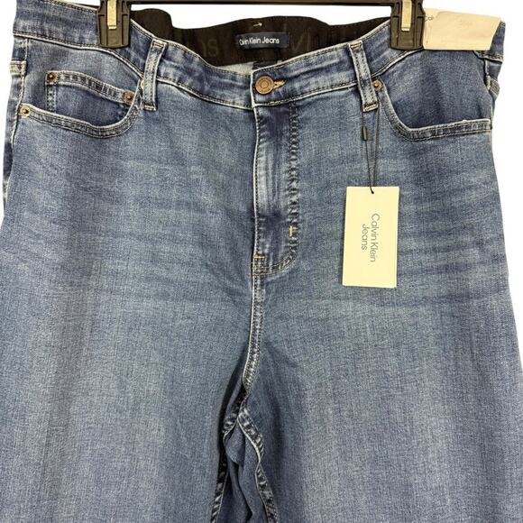 Calvin Klein Jeans High Rise Demi Boot Cut Medium Wash Jeans NWT Womens sz 20 W - Picture 5 of 16